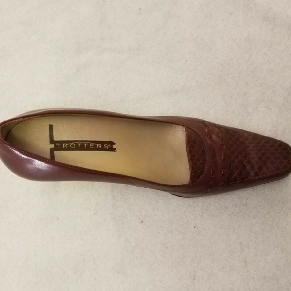 Trotters Red Block High Heel Shoes Size 6 - Picture 3 of 7
